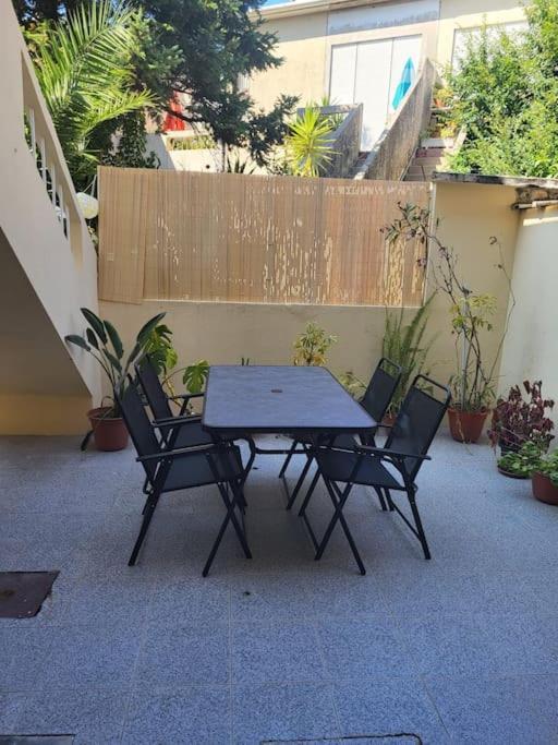 Roomy & Patio - 2 Bedroom Flat Πόρτο Εξωτερικό φωτογραφία